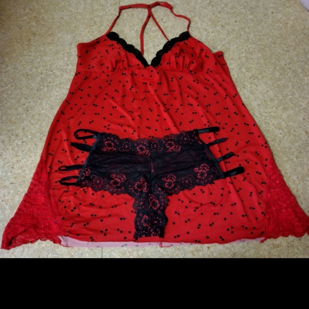 2x nightgown set